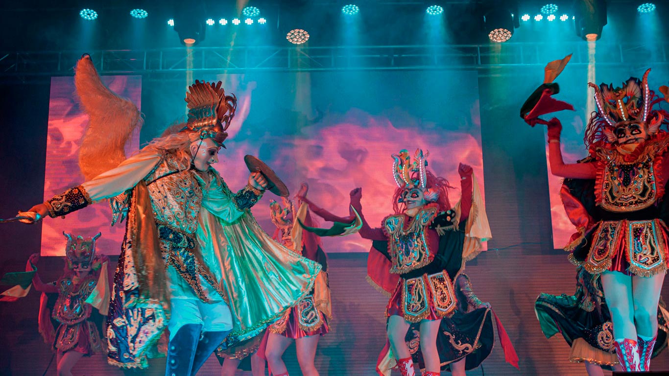 Sucre Show Folklórico